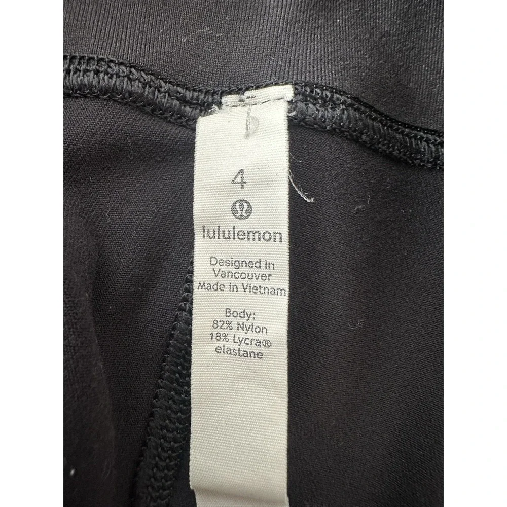 Lululemon wunder under leggings Women's‎ Size 4 Black Atheisure Workout Gym